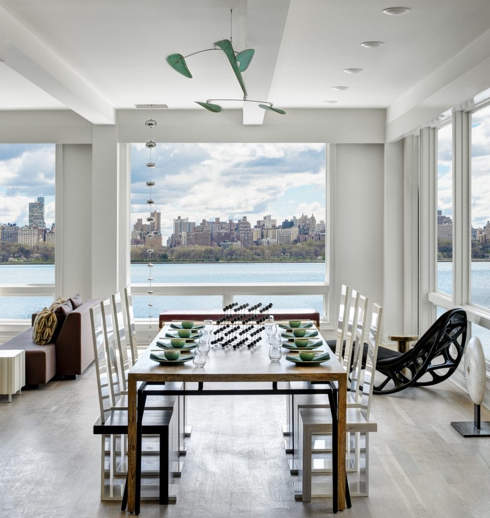 Contemporary formal dining room design by Decorilla designer, Catherine W. 