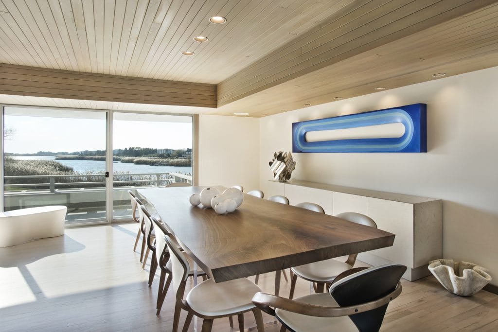 Modern formal dining room design by Decorilla designer, Peter C. 