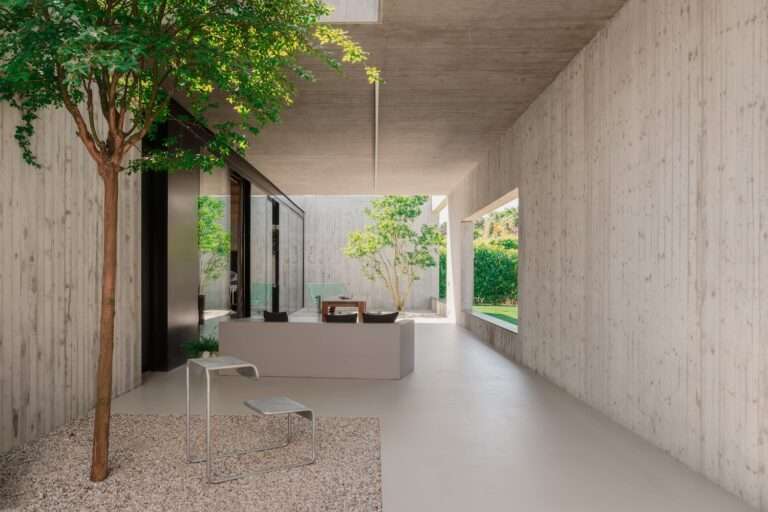 House with Internal View