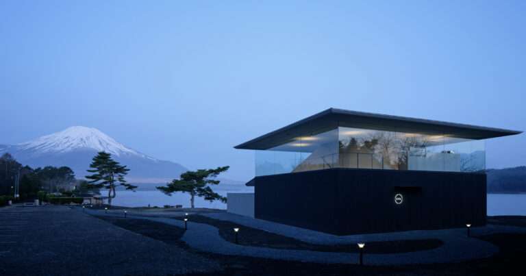 Japanese Sauna With Views of Mount Fuji Inspired by the Mountain’s “Hat”