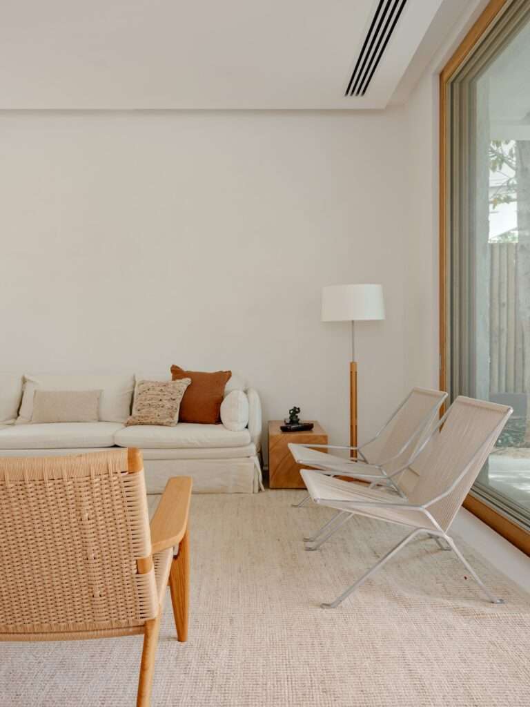 Leibal — Laranjeiras House