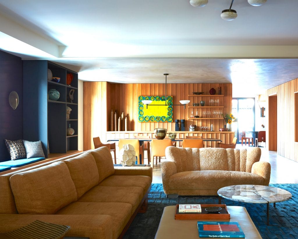 Contemporary lounge carpet trends by DECORILLA designer, Jonathan K. 