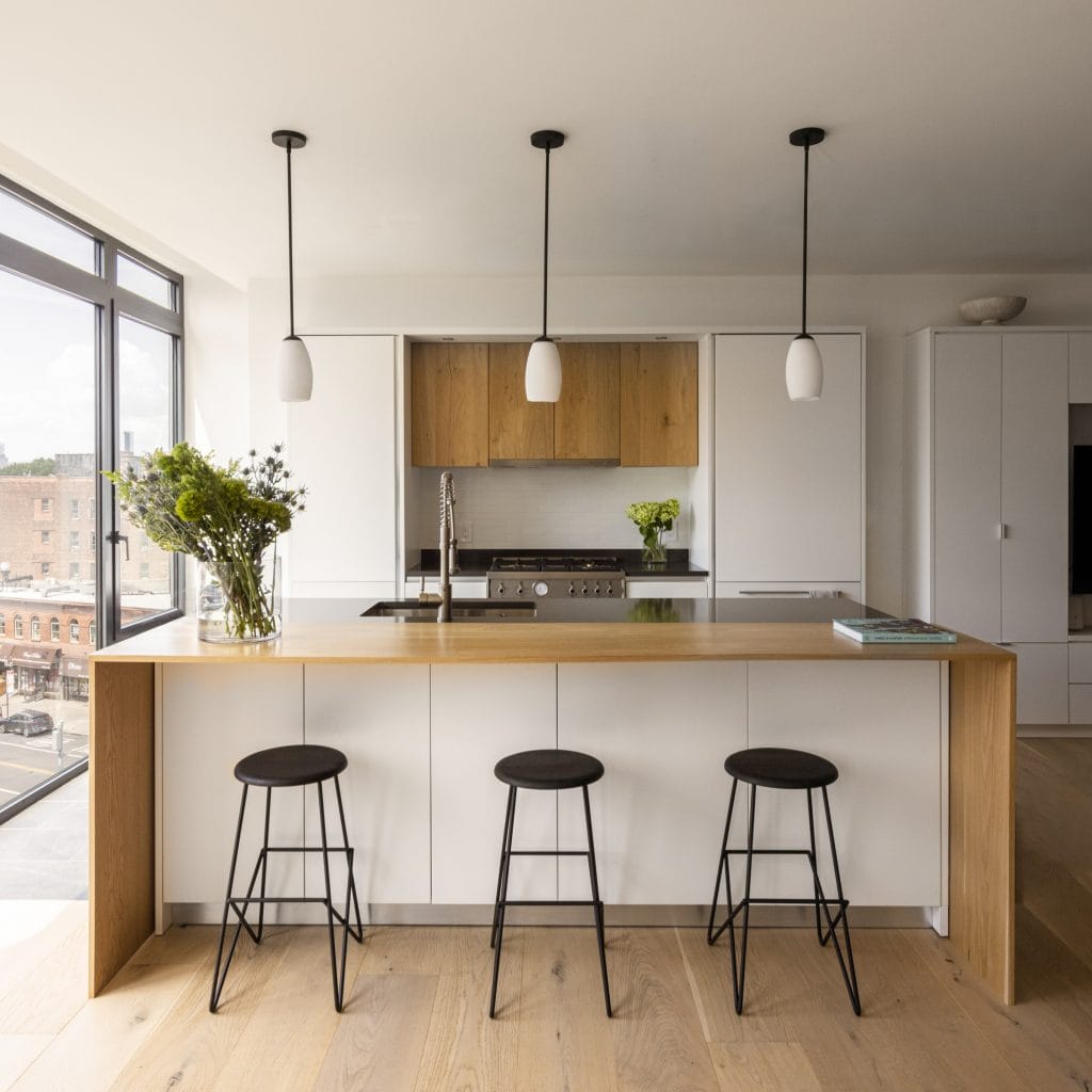 Modular kitchen cabinet trends 2026 in a layout by Decorilla designer, Jonathan K.