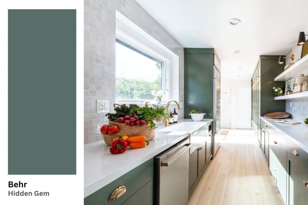 Modern kitchen featuring the colors of the year 2026 by DECORILLA designer, Britney W.