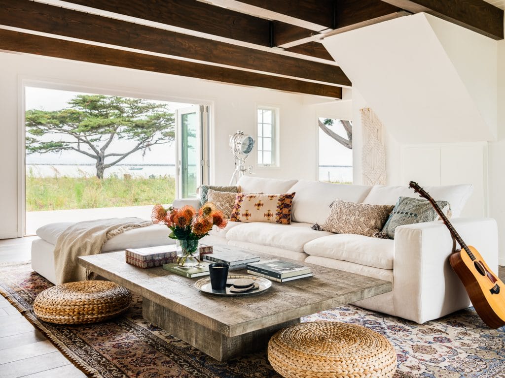Boho modern living room by Decorilla designer, Brittany A. 