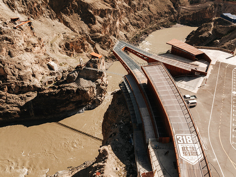 cantilevered glass walkway by archermit hovers 130 meters over tibet's canyon