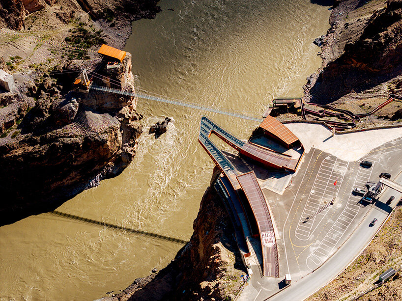 cantilevered glass walkway by archermit hovers 130 meters over tibet's canyon