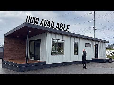 I Found a Two Bedroom Modular Home with the PERFECT Exterior!