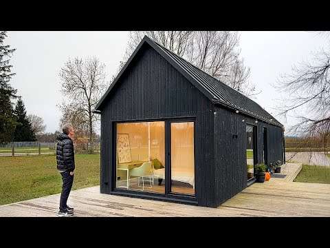 I Toured their Most Popular Prefab Home of the Year!