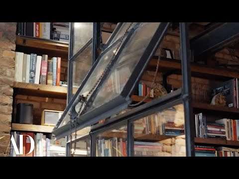 Why this Architect Hung a Window in the Middle of His Dining Room