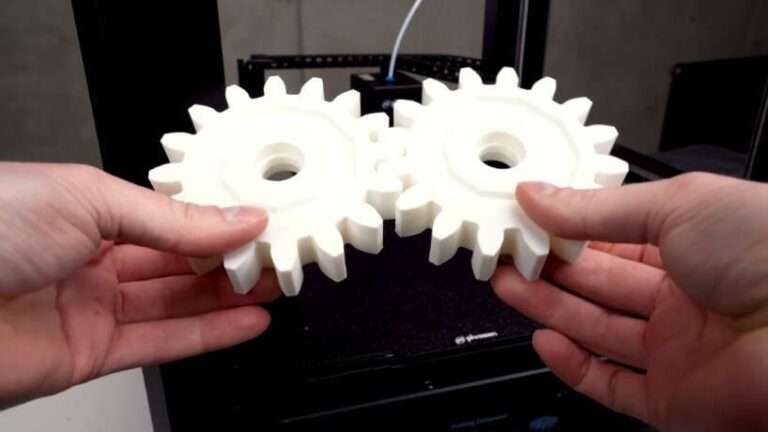 bike without chain still rides using a series of 3D printed plastic gears
