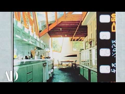 How Frank Gehry Explored Collision in His Design