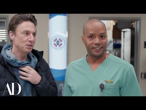 Donald Faison Crashes Zach Braff’s Scrubs Set Tour