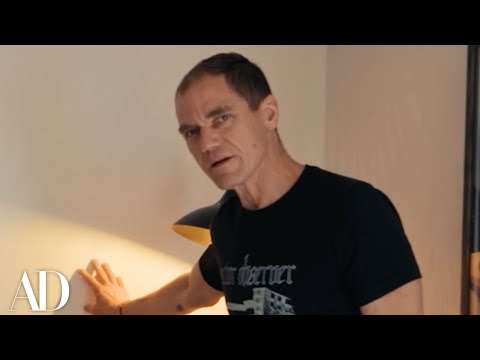 Michael Shannon Can’t Stop Touching His Walls…