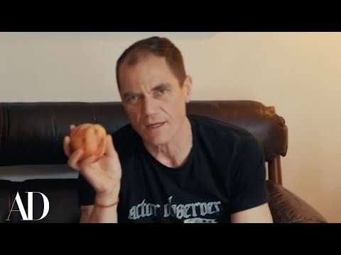 Michael Shannon’s 50th Birthday Present Was an Apple 🍎