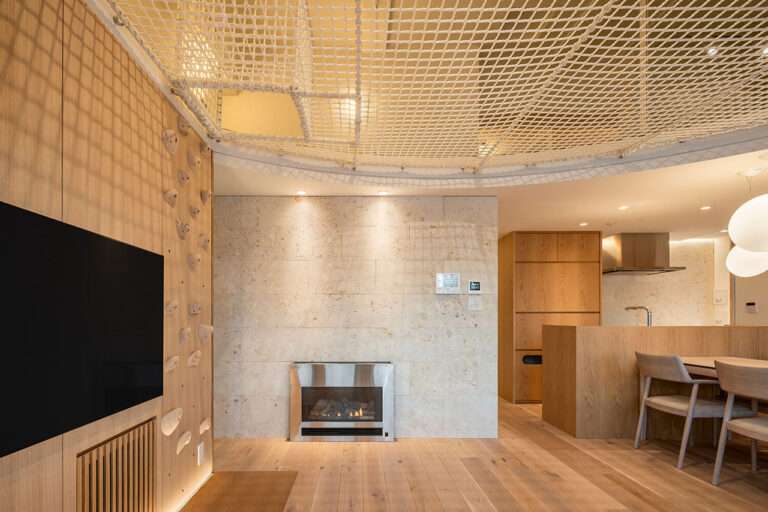 A Tokyo Building Offers an Elegant Answer to Urban Compression