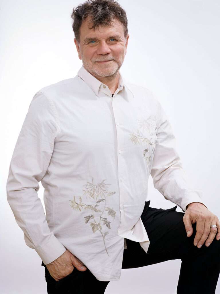 F5: Tryggvi Thorsteinsson on His Family, Moss on Lava Fields, Natural Light + More