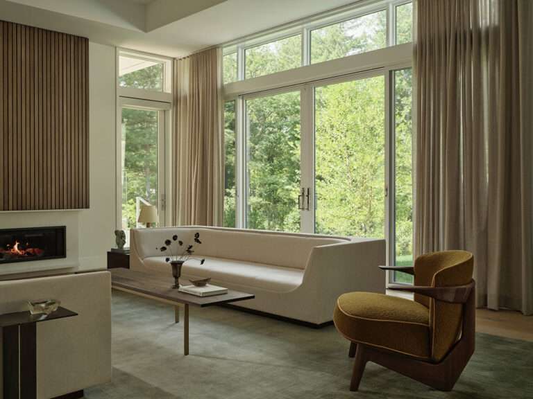 Sashya Thind Gives This New Build a Warm, Worldly Modernist Soul