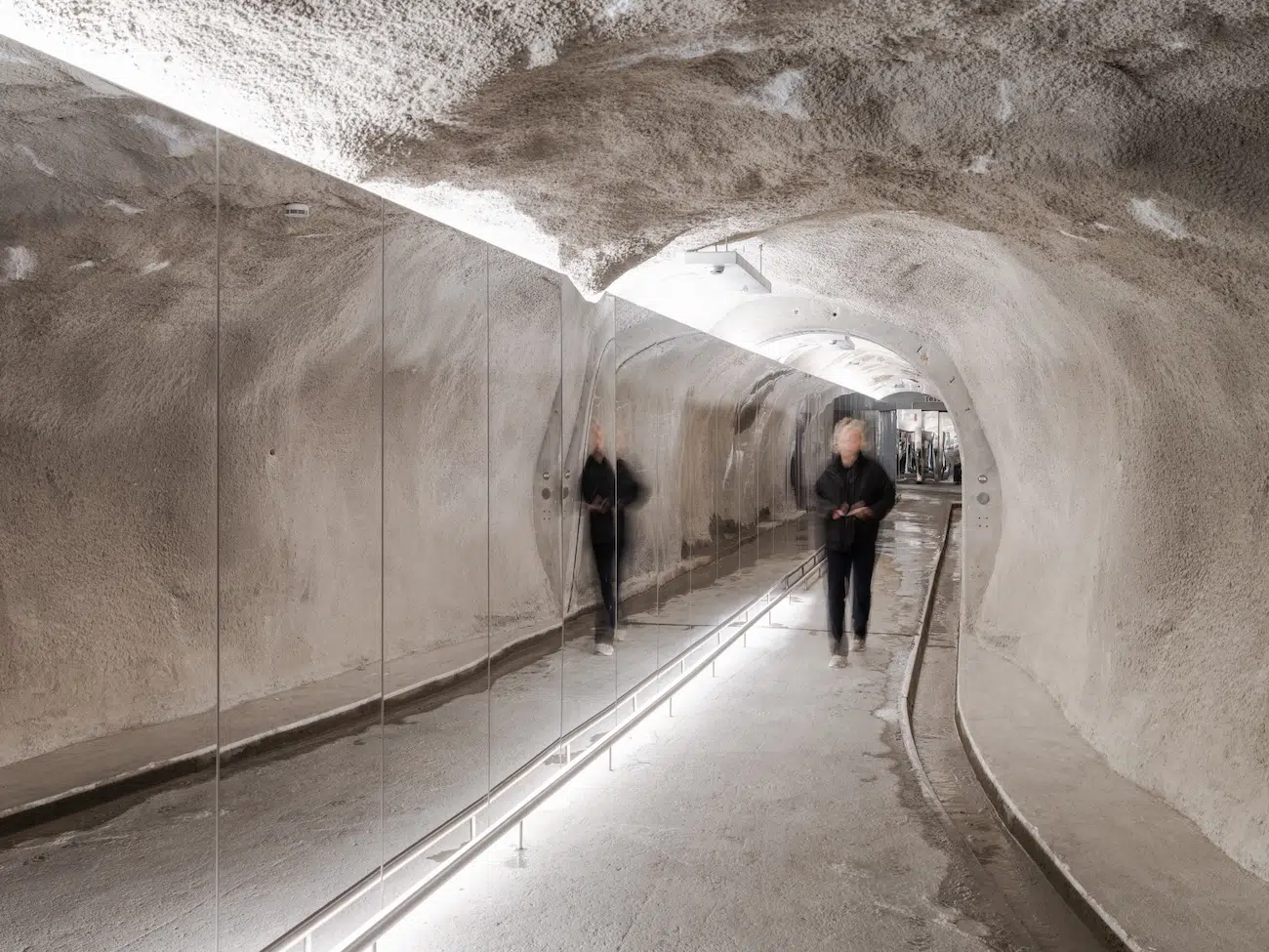 Titlus tower tunnels