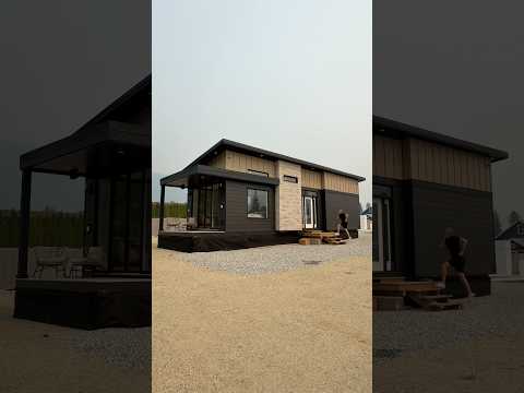 Touring a Cottage Style Prefab Home with 12’ Ceilings! #hometour