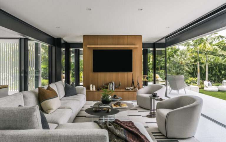 A Paul Rudolph Original Is Rebuilt for Modern Coastal Living