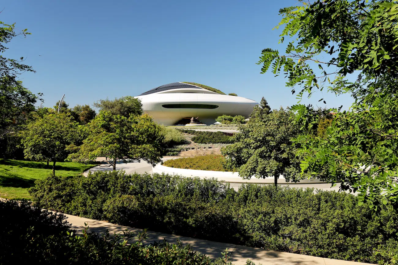 Exterior of Lucas Museum of Narrative Art in Los Angeles