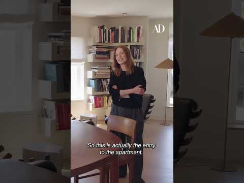 Julianne Moore's Love of Imperfect Design